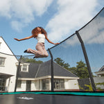 Verminder stress met trampolinespringen